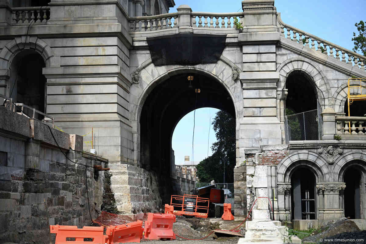 Citing unclear 'danger,' NY officials mum on details of $72M staircase project