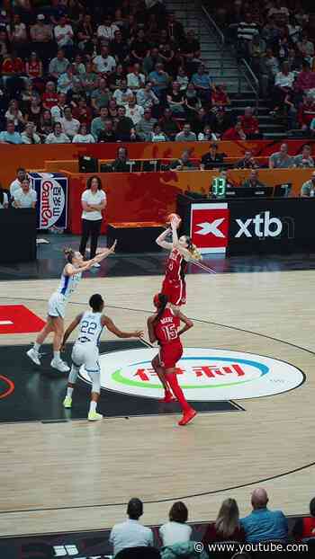 Two-way threat type of Paige things ↔️ #FIBAWWC