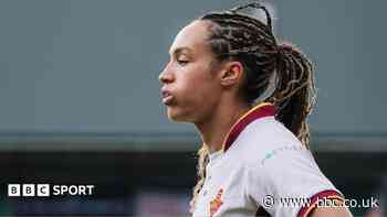 Giants thump Leigh as Saints edge past York