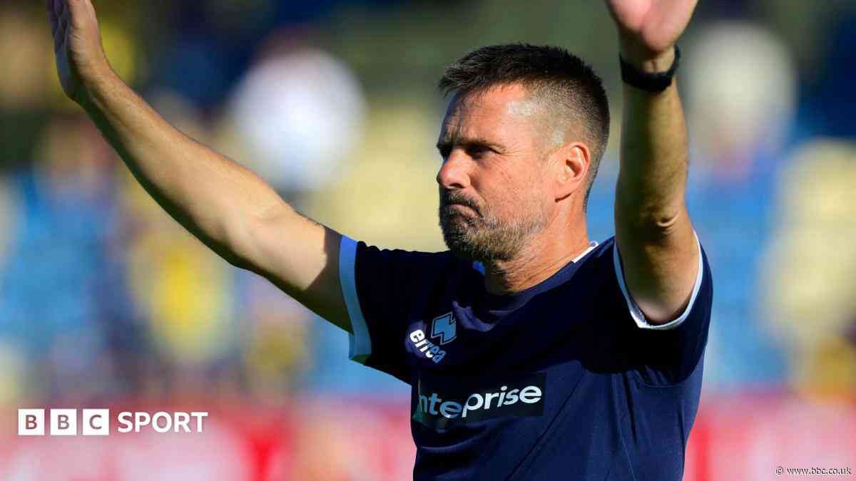Ball hails 'brave' Torquay as winless run ends