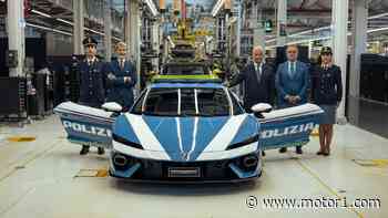 Italy’s Police Get a 907-HP Lamborghini Temerario