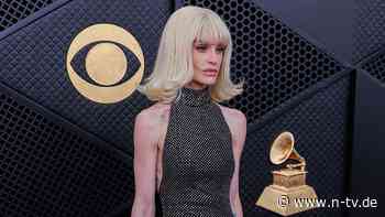 Nach Ozzys Tod total abgemagert: Kelly Osbourne versteckte sich hinter einer Perücke