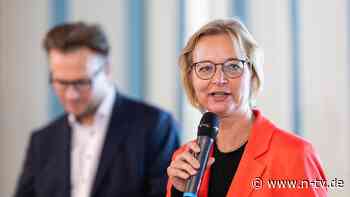 Neuer Name in Brombeer-Koalition : Thüringer BSW-Fraktion zerfällt - Ex-Mitglieder formieren sich neu 