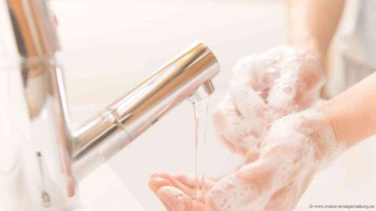 Warm oder kalt? RKI räumt mit einem Händewasch-Mythos auf