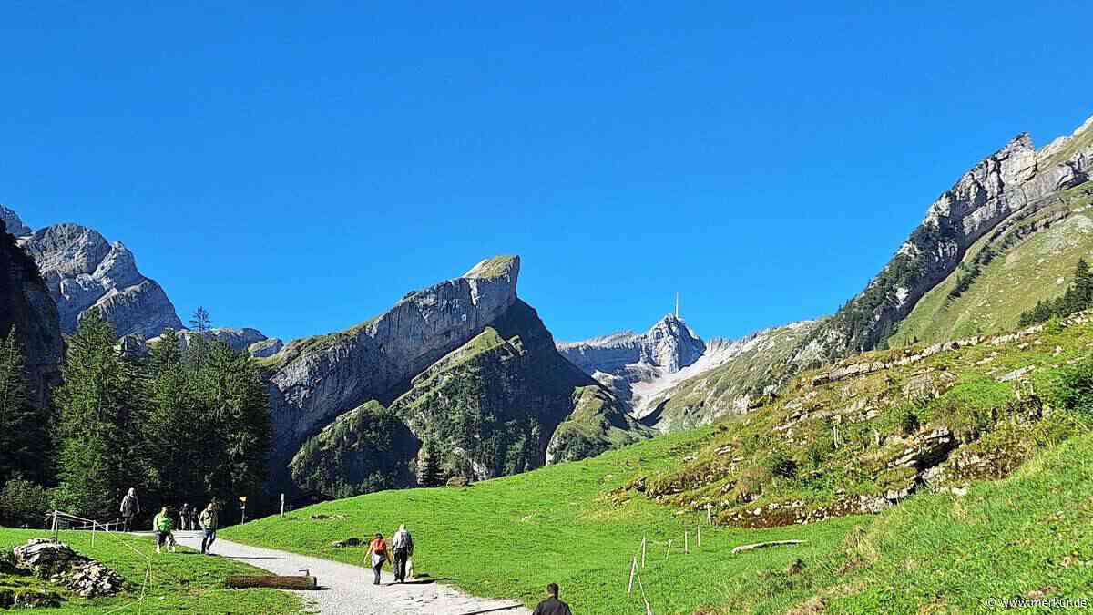 Felssturz bedroht Alpenort: Zufallsfund eines Piloten alarmiert Behörden – Gebiete gesperrt