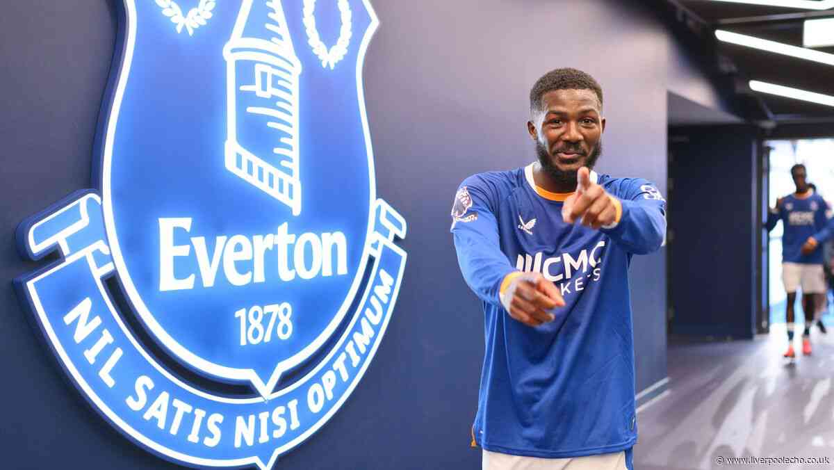 Ainsley Maitland-Niles rates stunning Everton goal as a career high but wants David Moyes talks