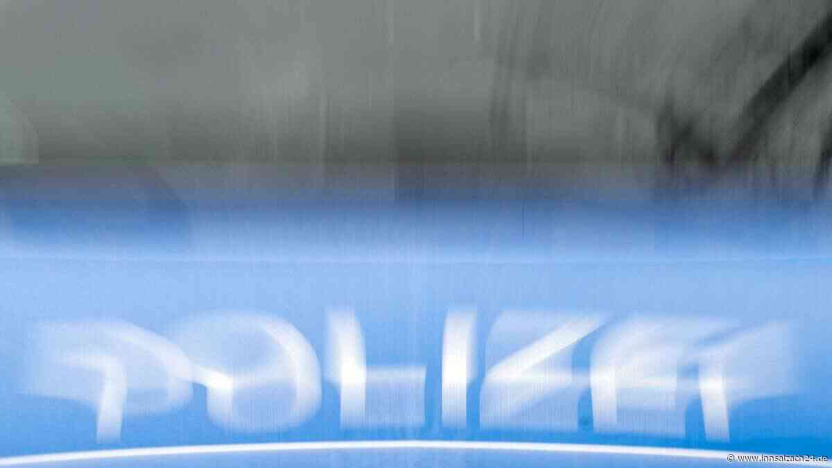 Nächtliche Randale in Gasthaus: Mann (25) verletzt zwei Personen in Mühldorf