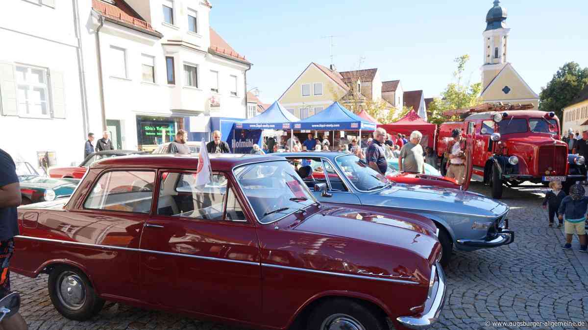 Glänzender Chrom und leuchtende Augen: Tausende Besucher beim Oldtimertreffen nach Pöttmes