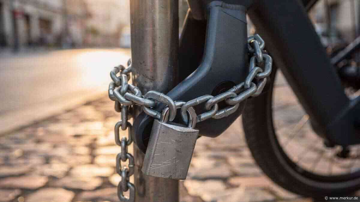 Kettenschloss richtig befestigen: Ein Fehler macht E-Bike zu leichter Beute