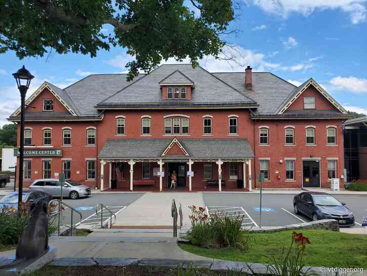 St. Johnsbury community works to combat surge in ‘bad behavior’ downtown