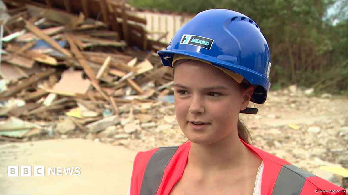 Young boxers hope new club can help more teens