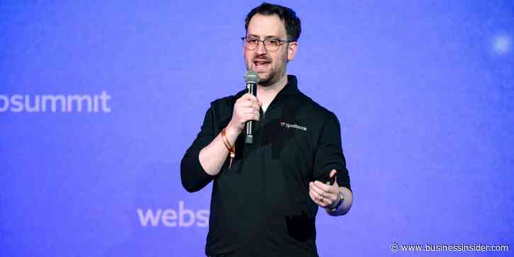 This tech CEO said he wants the 'D+ version' of employee ideas. Read his AI writing memo.