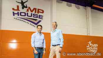Trampolin als Karrierekick – Schulfreunde für ihre Geschäftsidee ausgezeichnet