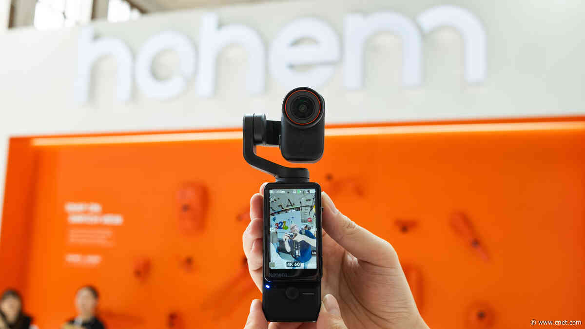 Hohem’s Eyepic Combines an Action Cam and Gimbal. I Haven’t Seen Anything Like It Before