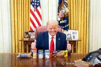Trump's Bizarre AI Stock-Trading Fantasy Puts 'Hundreds of Billions' on the Line at the Oval Office