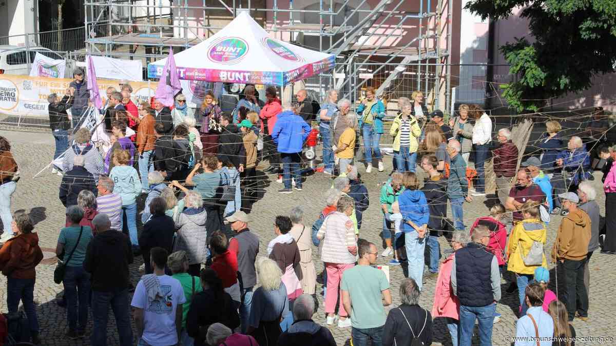 In Gifhorn ziehen Demokratie-Bündnisse ihre Fäden zusammen
