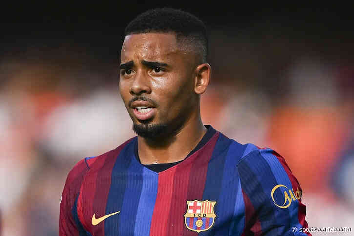 Gabriel Jesus ecstatic after Barcelona debut against Valencia: ‘I love football and I love Barça’