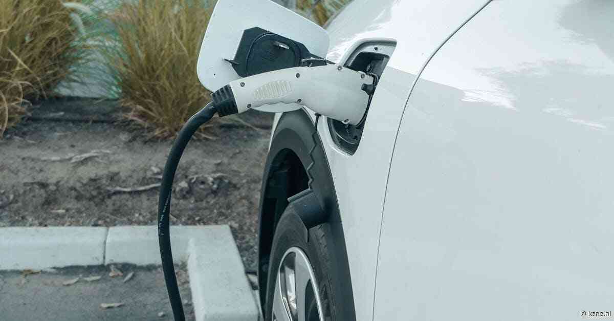 De 10 beste elektrische auto’s van 2025: Innovatie en efficiëntie op de Nederlandse wegen