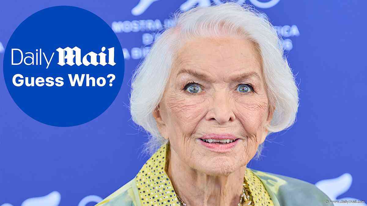 Horror movie icon who has received the elite Triple Crown of acting makes tearful return to the spotlight at 93... who is she?