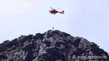 Auf 1.650 Metern: Mutter gerät mit ihren Kindern in Not – Bergwacht fliegt mit Hubschrauber zur Rettung