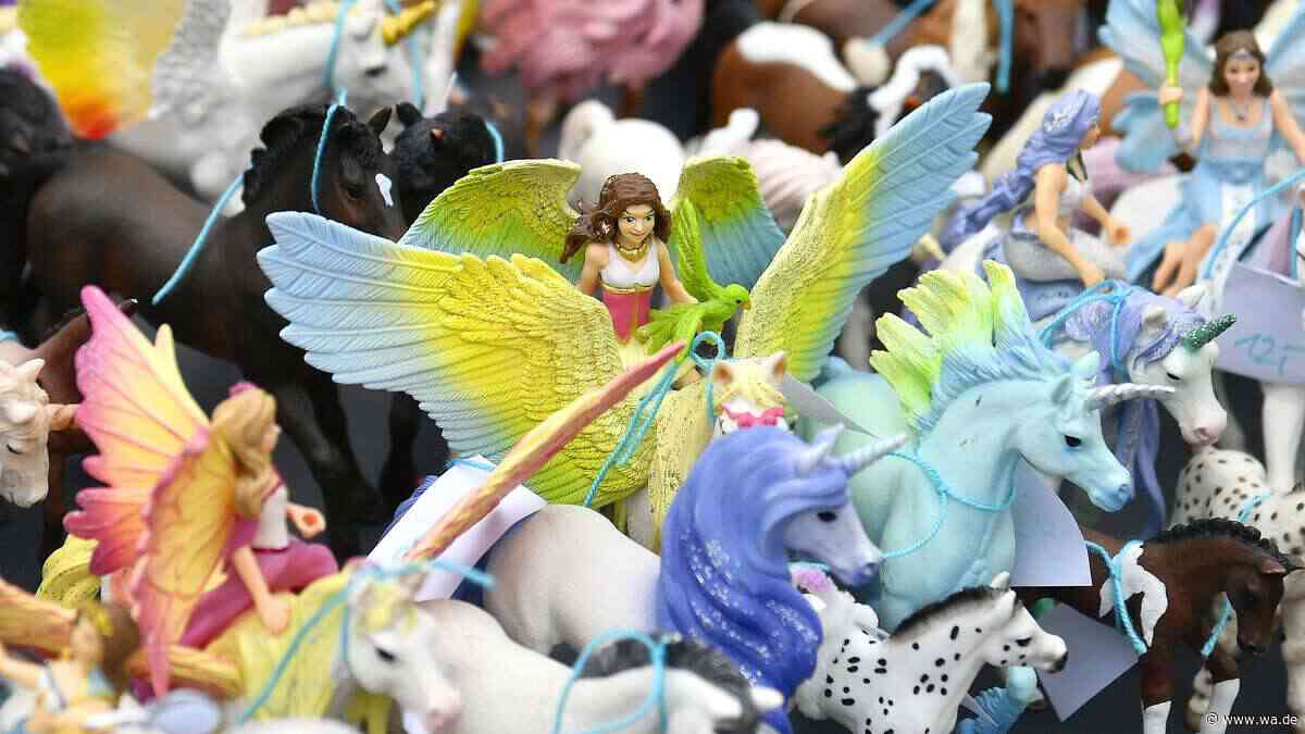 Klamotten und mehr für Kinder: Günstig shoppen und stöbern bei Flohmarkt im Einkaufszentrum