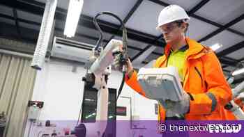 Why manufacturers under workforce pressure should look closely at the tool drawer