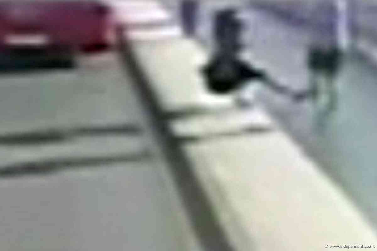 Man arrested in ‘Putney pusher’ case released under investigation