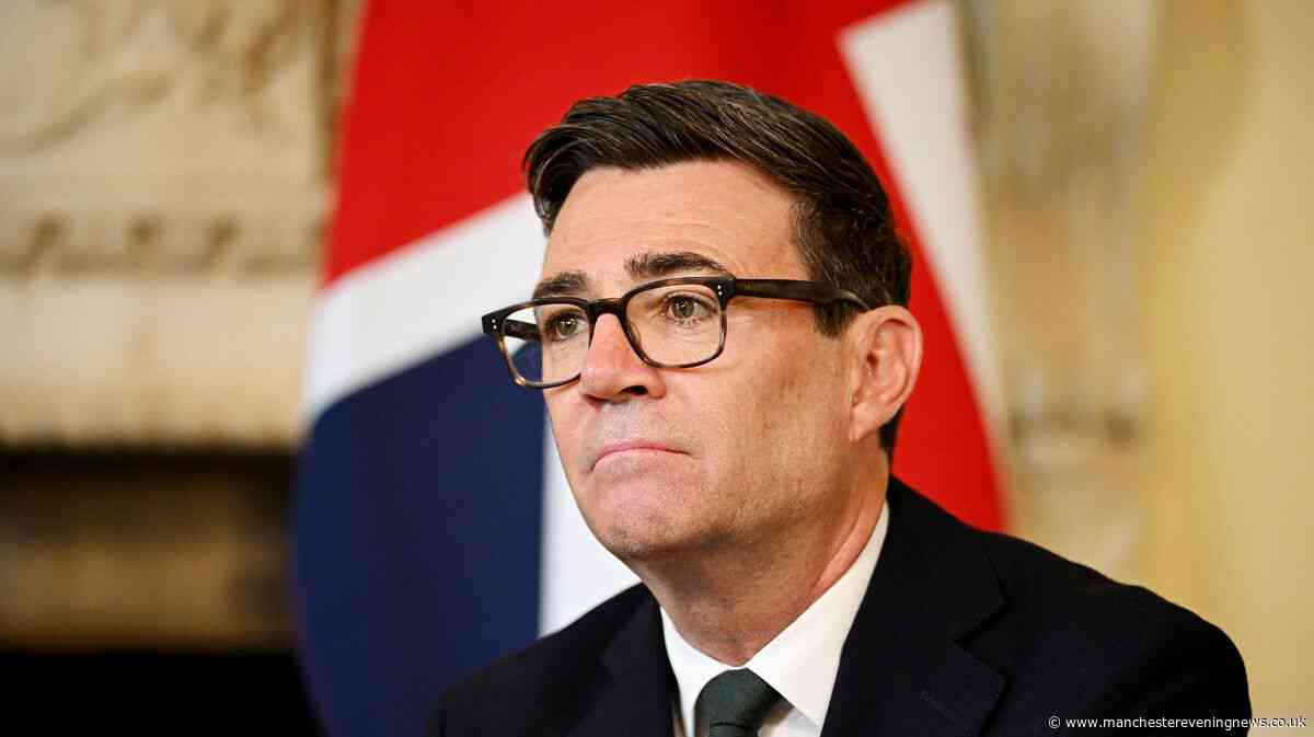Andy Burnham and Donald Trump issue update on Ukraine ceasefire as PM calls White House