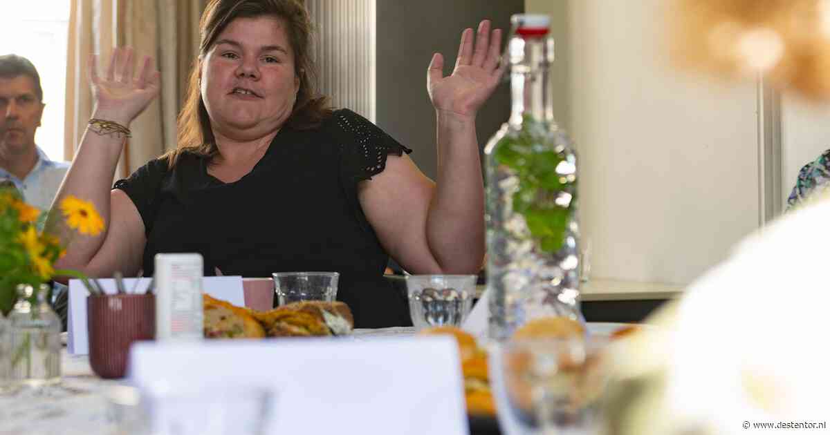 Minister ziet met eigen ogen hoe mensen in Deventer er voor elkaar zijn