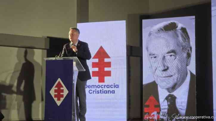 A 15 años de su muerte: DC y figuras de la centroizquierda rindieron homenaje a Gabriel Valdés