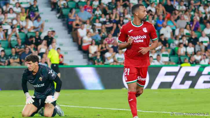 Elche contó con el ingreso de Lucas Cepeda en la dura derrota ante Real Sociedad