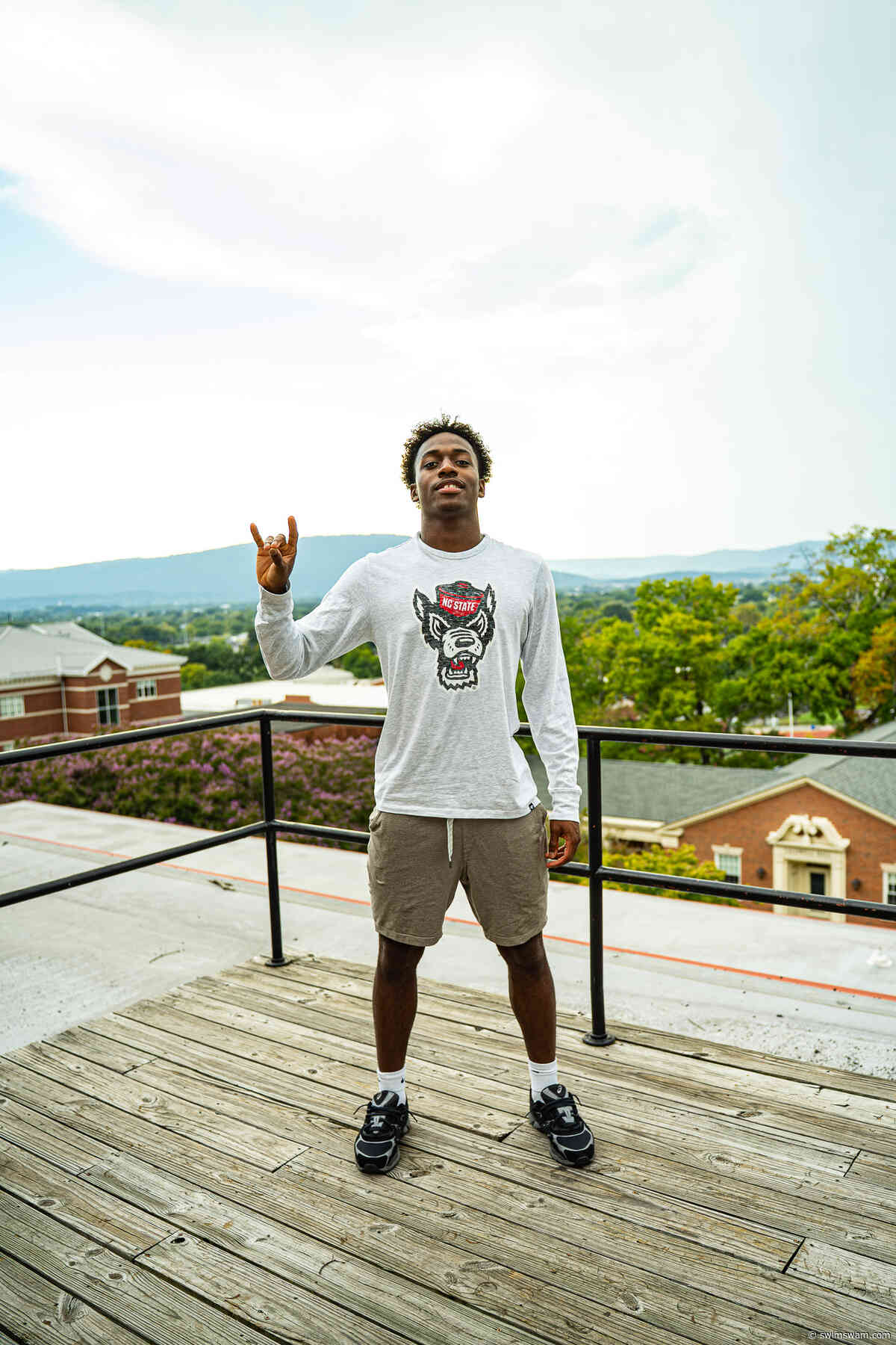 NC State Kicks Off 2028 Recruiting Class With Commitment From Sprinter Jaden Mills