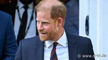 Rückkehr nach Großbritannien: Prinz Harry absolviert ersten öffentlichen Auftritt allein
