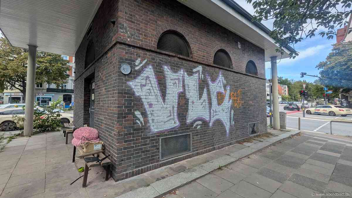 „Schandfleck“ in Eppendorf: Anwohner beklagen Müll, Unrat und Kotbeutel