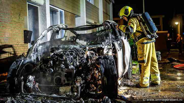 Opnieuw auto in brand bij zelfde huis in Oss, ook huis raakt beschadigd