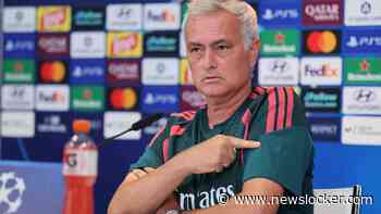 Journalist geeft José Mourinho 16 jaar na feest in Camp Nou waterpistool op persconferentie