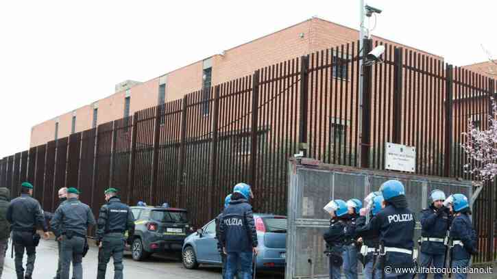 Operazione-show per portare i 41 bis in Sardegna: ma in carcere comandano ancora i mafiosi