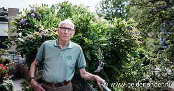 Theo (85) was eenzaam, toen kwam dat ene telefoontje: ‘Hoe gaat het met u, meneer?’