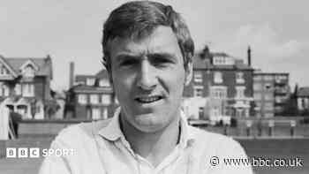 Former Sussex bowler Tony Buss dies at 87