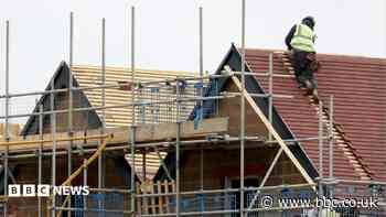 'Rock and hard place' concern as homes approved