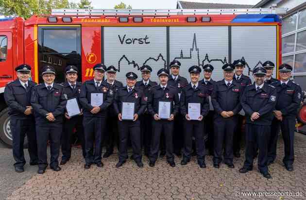 FW Tönisvorst: Feuerwehr Tönisvorst würdigt langjähriges Engagement beim "Tag der Ehrungen"