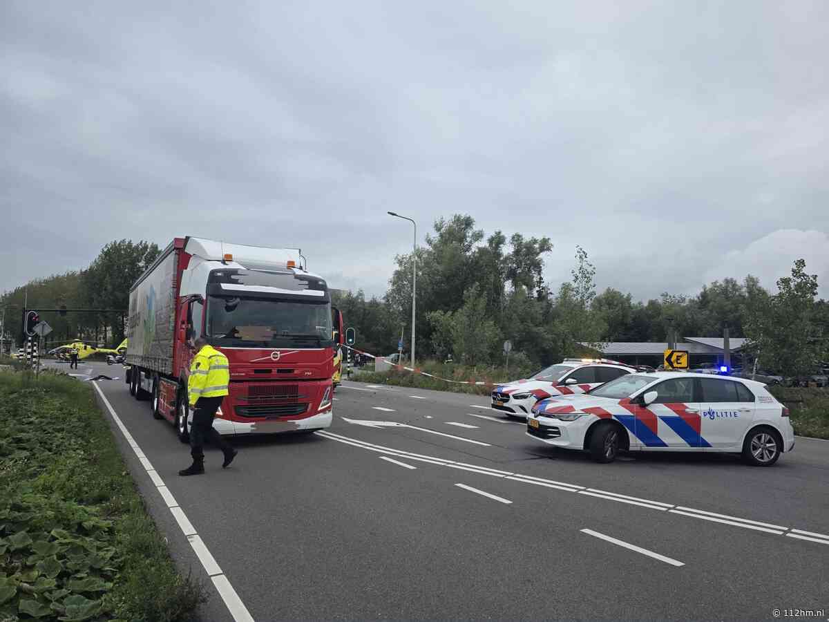 Fietser ernstig gewond bij aanrijding met vrachtwagen in Gouda