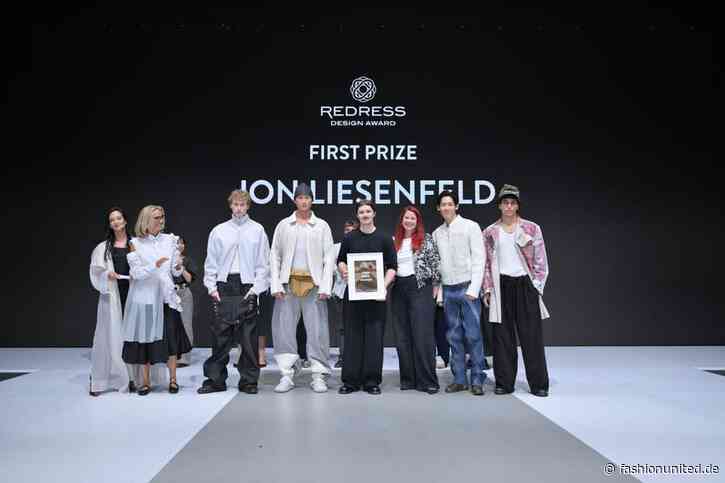 Redress Design Award 2026: Deutscher Designer Jon Liesenfeld gewinnt