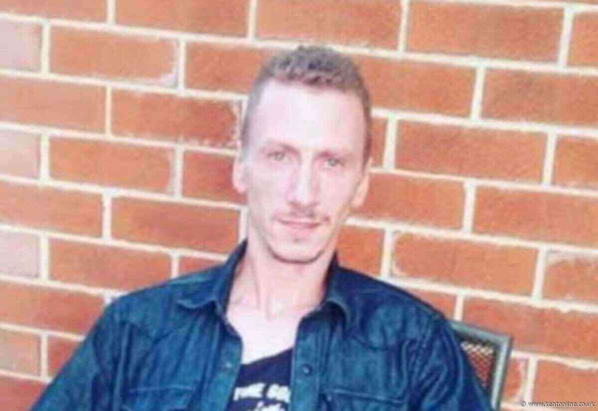 Drug-driver found ‘almost asleep’ at wheel while blocking street