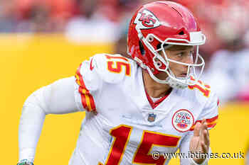 Patrick Mahomes' Dad Wants Parole Rules Changed for One Reason: To Watch His Son Play for Chiefs