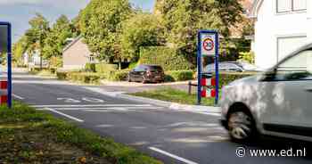 Twee aanwonenden Provincialeweg Westerhoven bezorgd om verkeersveiligheid; juist nu snelheid is verlaagd en er een wegversmalling ligt