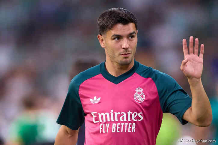 Versatile Real Madrid star refuses to change plans despite reduced playing time under Mourinho