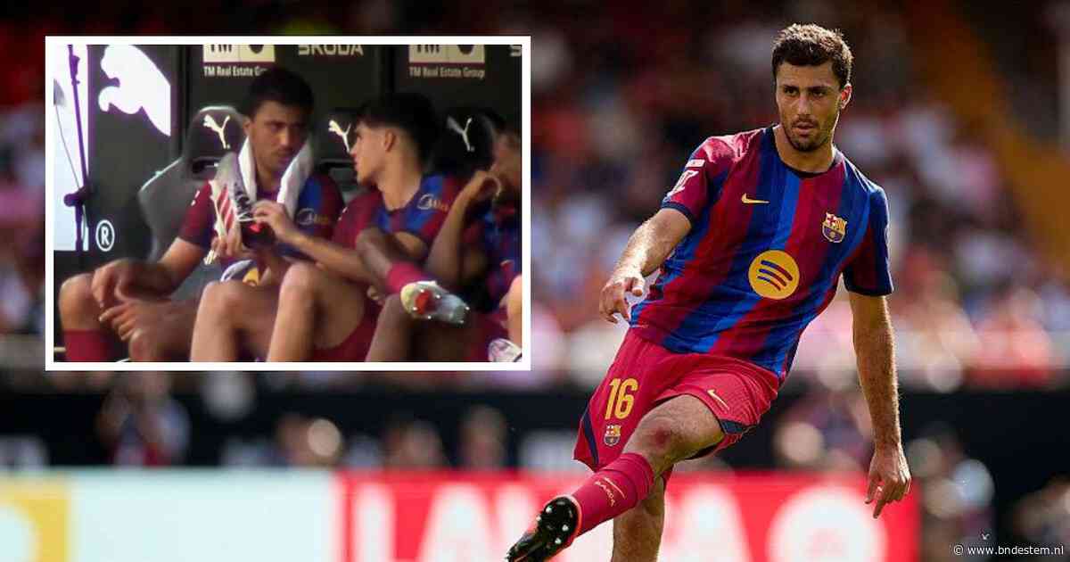‘Ze zijn echt vreselijk’: topaankoop van Barcelona in verlegenheid gebracht door teksten over tegenstander