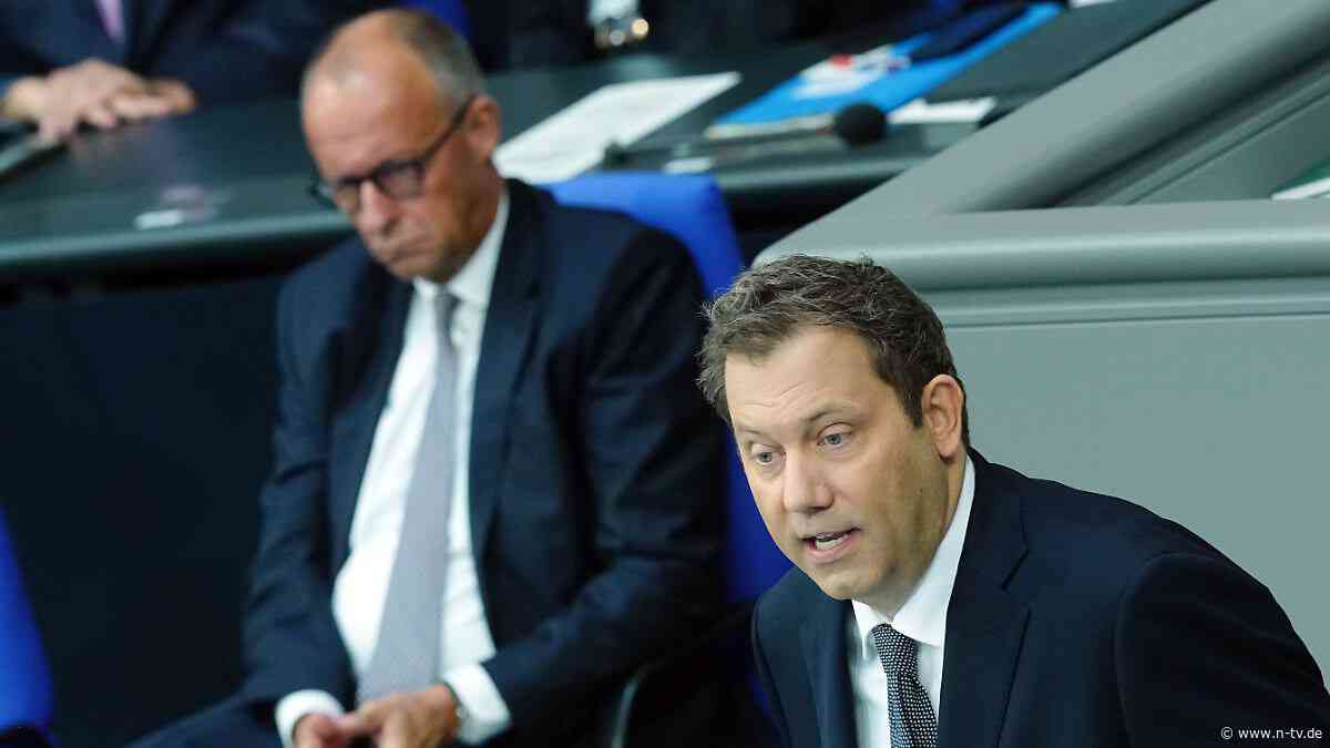 Warnung vor Sozialabbau: Klingbeil setzt Reformeifer der Regierung eine Grenze