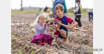 Ruim 5.000 bezoekers bij opening Nationale Aardappelrooidag bij Warmonderhof